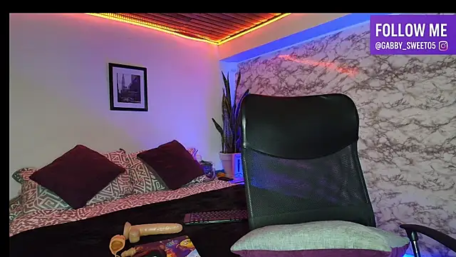 Gabbysweet0 online show from 13, 11, 2025