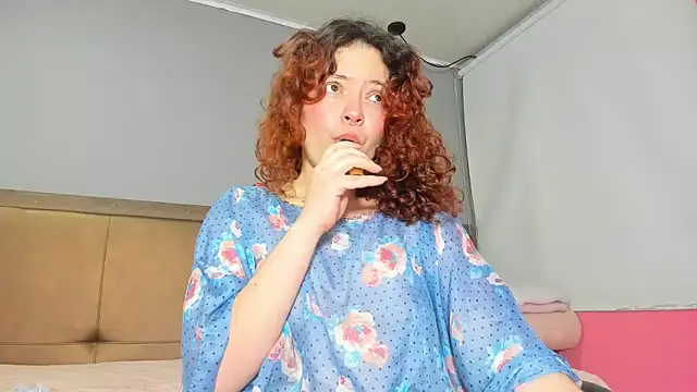 SamLuxuri online show from 15, 10, 2025