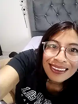 Megan Darcy online show from 16, 3, 2026