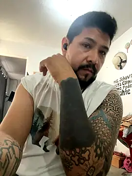 Snapshot of cfomega4592 chatting on 22, 11, 2025 cfomega4592 online show from 22, 11, 2025