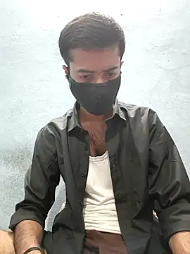 Snapshot of GirlsCrush_ chatting on 1, 11, 2025 GirlsCrush  online show from 1, 11, 2025