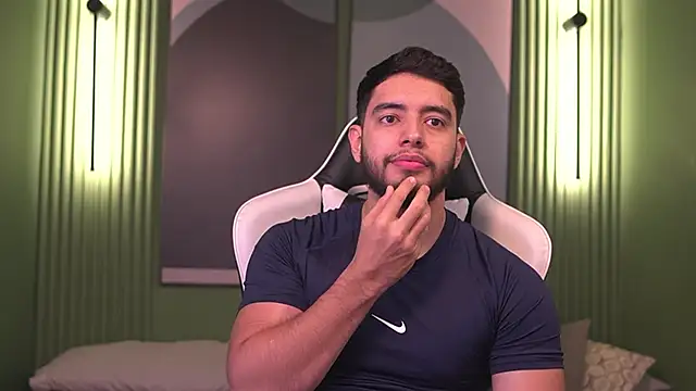 Snapshot of Nick_Vans chatting on 28, 9, 2025 Nick Vans online show from 28, 9, 2025