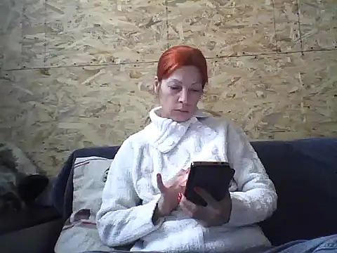 Snapshot of Milana38 chatting on 29, 9, 2025 Milana38 online show from 29, 9, 2025