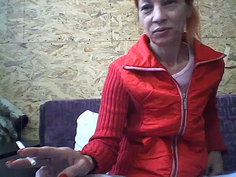 Snapshot of Milana38 chatting on 6, 10, 2025 Milana38 online show from 6, 10, 2025