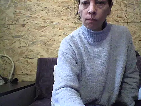 Snapshot of Milana38 chatting on 13, 10, 2025 Milana38 online show from 13, 10, 2025