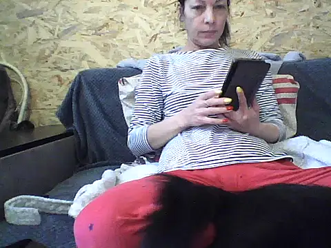 Snapshot of Milana38 chatting on 16, 10, 2025 Milana38 online show from 16, 10, 2025