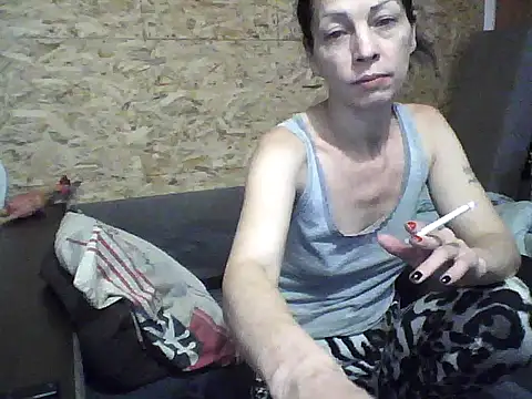 Snapshot of Milana38 chatting on 3, 11, 2025 Milana38 online show from 3, 11, 2025