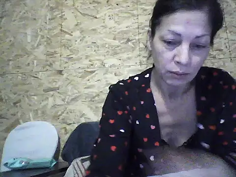 Snapshot of Milana38 chatting on 9, 11, 2025 Milana38 online show from 9, 11, 2025