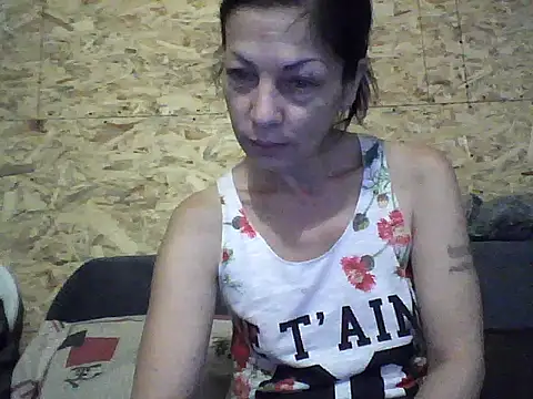 Snapshot of Milana38 chatting on 10, 11, 2025 Milana38 online show from 10, 11, 2025