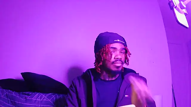 Snapshot of risktakinndolo chatting on 28, 9, 2025 risktakinndolo online show from 28, 9, 2025