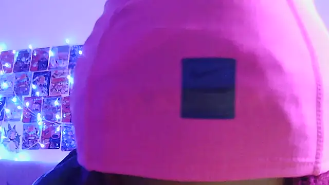 Snapshot of risktakinndolo chatting on 15, 11, 2025 risktakinndolo online show from 15, 11, 2025