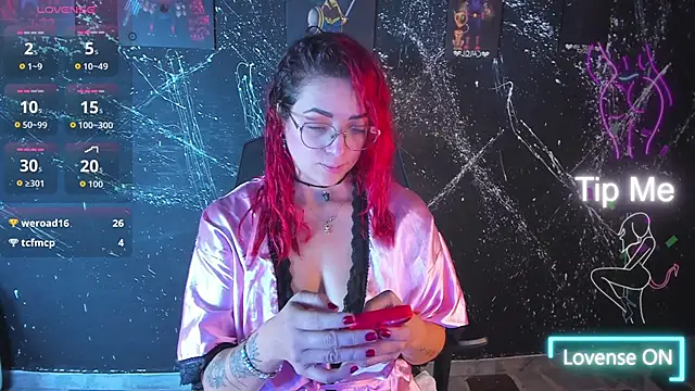 RoxanneStorm  online show from 6, 2, 2026