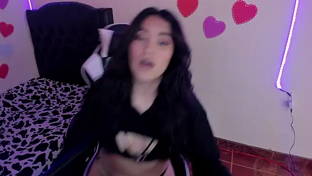 Snapshot of megaan_cb chatting on 23, 2, 2026 megaan cb online show from 23, 2, 2026