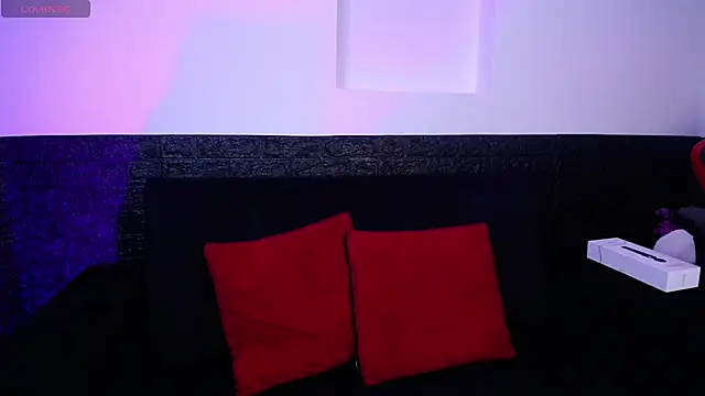 Snapshot of Annie_A_ chatting on 20, 10, 2025 Annie A online show from 20, 10, 2025