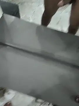 bigdick lickingexpert08 online show from 22, 5, 2026
