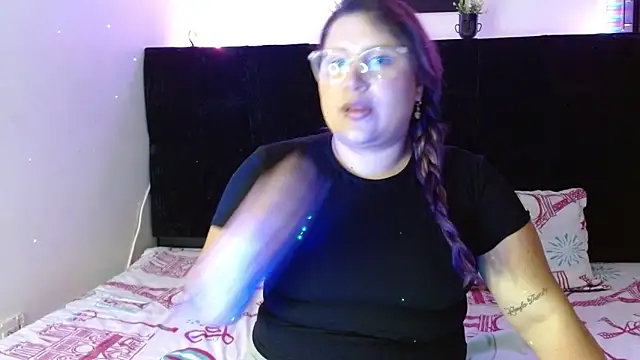 Snapshot of EmmaTower chatting on 15, 9, 2025 EmmaTower online show from 15, 9, 2025