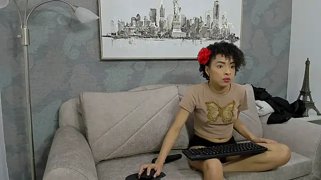 Lucia jane online show from 11, 11, 2025