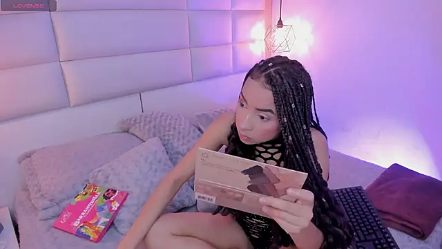 Lucia jane online show from 11, 2, 2026