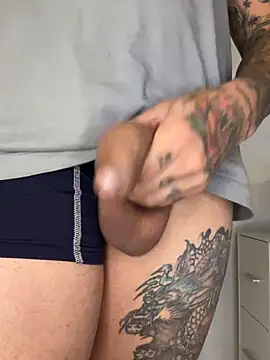 Snapshot of thekingcrazy chatting on 23, 10, 2025 thekingcrazy online show from 23, 10, 2025