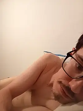 Snapshot of oscartres chatting on 10, 9, 2025 oscartres online show from 10, 9, 2025