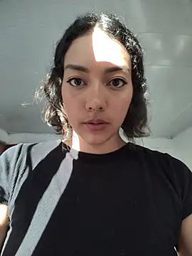 Snapshot of WendySuns_ chatting on 10, 7, 2026 WendySuns online show from 10, 7, 2026