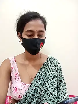 Snapshot of Softecho-03 chatting on 20, 10, 2025 Softecho-03 online show from 20, 10, 2025