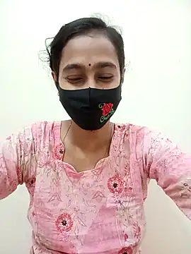 Snapshot of Softecho-03 chatting on 24, 10, 2025 Softecho-03 online show from 24, 10, 2025