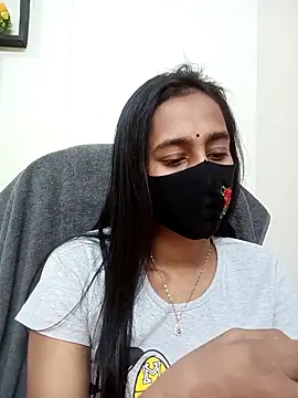 Snapshot of Softecho-03 chatting on 16, 11, 2025 Softecho-03 online show from 16, 11, 2025