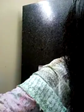 Snapshot of Softecho-03 chatting on 25, 11, 2025 Softecho-03 online show from 25, 11, 2025