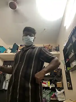 Snapshot of DJLOVE280825 chatting on 30, 9, 2025 DJLOVE280825 online show from 30, 9, 2025