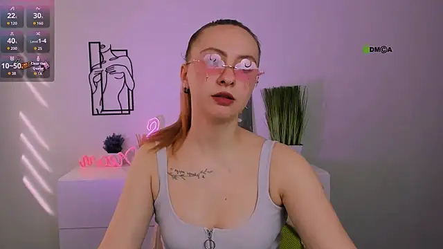 mila glow1 online show from 17, 9, 2025