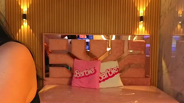 m eris s online show from 31, 10, 2025