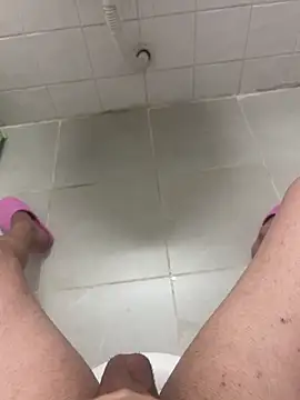 doyumsuz3131 online show from 21, 9, 2025