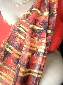 Snapshot of Geetha227 chatting on 16, 9, 2025 Geetha227 online show from 16, 9, 2025