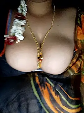 Snapshot of Geetha227 chatting on 13, 1, 2026 Geetha227 online show from 13, 1, 2026