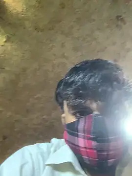 Snapshot of uniquesexyboy5689 chatting on 15, 2, 2026 uniquesexyboy5689 online show from 15, 2, 2026