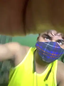 Snapshot of uniquesexyboy5689 chatting on 17, 2, 2026 uniquesexyboy5689 online show from 17, 2, 2026