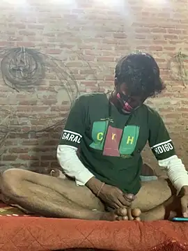 Snapshot of uniquesexyboy5689 chatting on 3, 3, 2026 uniquesexyboy5689 online show from 3, 3, 2026