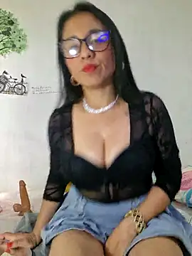 Snapshot of SofiiMilf chatting on 6, 5, 2026 SofiiMilf online show from 6, 5, 2026