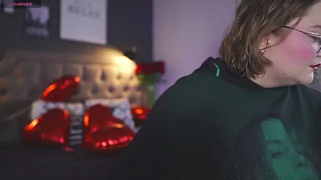 Snapshot of Alissa_S chatting on 12, 2, 2025 Alissa S online show from 12, 2, 2025