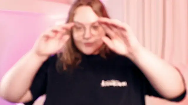 Snapshot of Alissa_S chatting on 9, 9, 2025 Alissa S online show from 9, 9, 2025