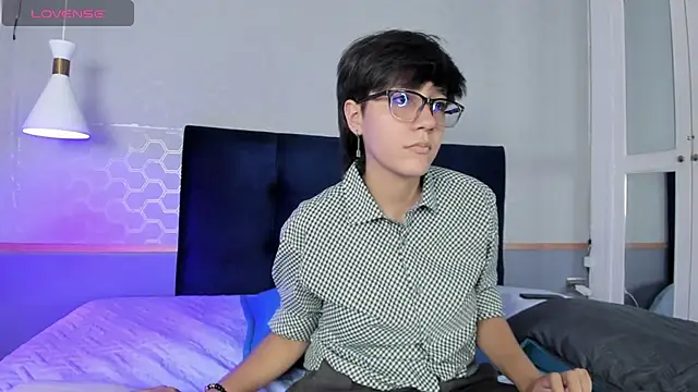 Tsuki Maru online show from 29, 9, 2025