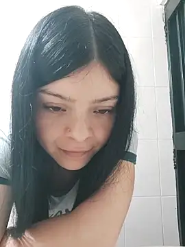 LunaJacobs online show from 6, 3, 2026