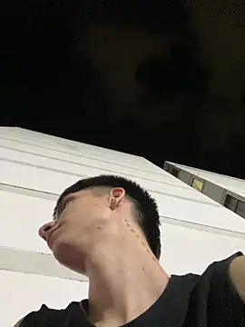 Snapshot of Luck__090 chatting on 15, 9, 2025 Luck 090 online show from 15, 9, 2025