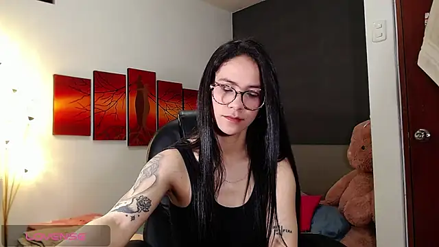 Ashley olivares online show from 2, 11, 2025