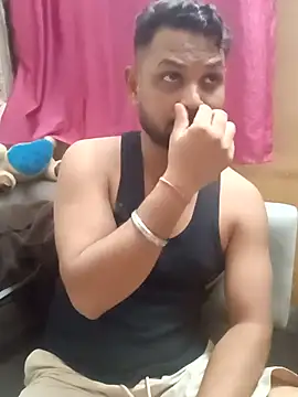 Snapshot of itzrocky1 chatting on 5, 10, 2025 itzrocky1 online show from 5, 10, 2025