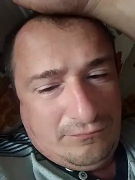 Snapshot of zurab39 chatting on 13, 9, 2025 zurab39 online show from 13, 9, 2025