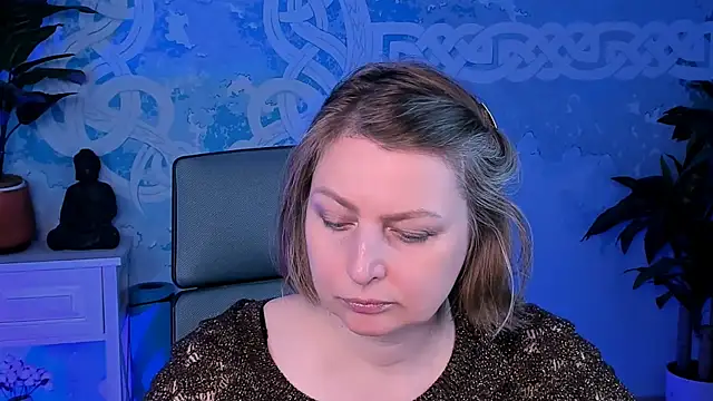 TiffanyBrauny online show from 14, 9, 2025