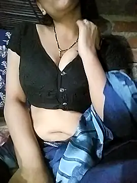 Snapshot of Hottestgirll chatting on 9, 11, 2025 Hottestgirll online show from 9, 11, 2025