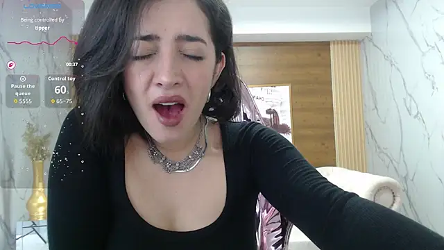 Snapshot of sara_lopez_s chatting on 20, 2, 2026 sara lopez s online show from 20, 2, 2026